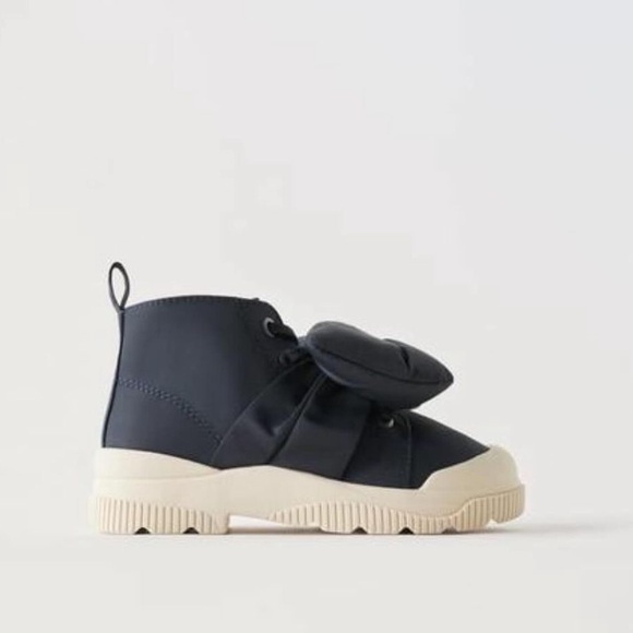 Zara Kids Girls High Top Sneakers With Bow - Picture 3 of 4